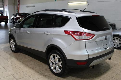 Photo 5 of 32 of 2013 Ford Escape SE