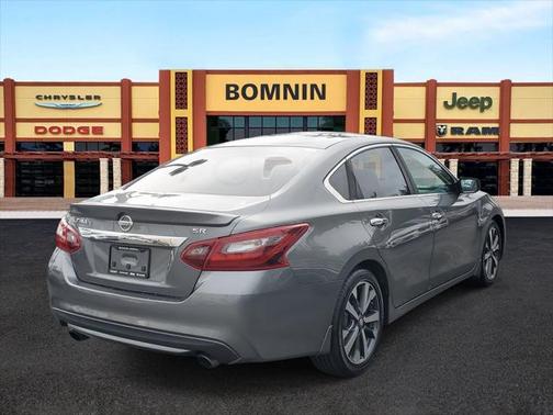 2017 Nissan Altima 2.5 SR
