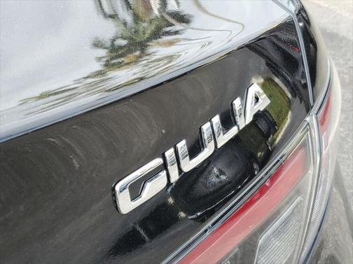 2025 Alfa Romeo Giulia RWD