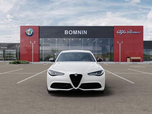 2026 Alfa Romeo Giulia Base
