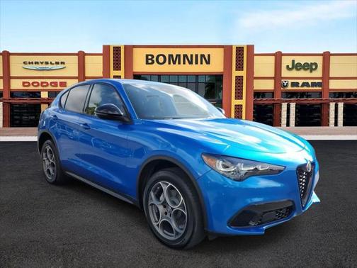 2025 Alfa Romeo Stelvio Sprint AWD