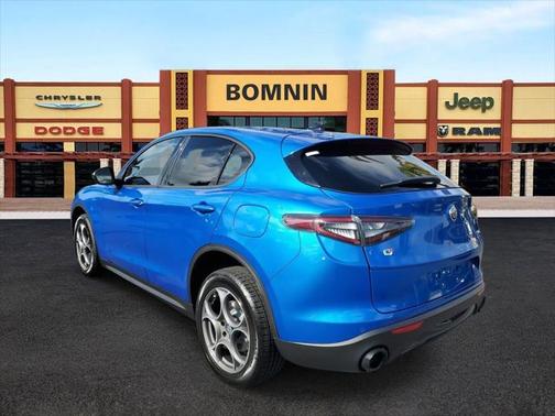 2025 Alfa Romeo Stelvio Sprint AWD