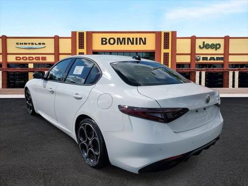 2025 Alfa Romeo Giulia RWD