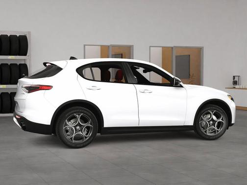 2025 Alfa Romeo Stelvio Sprint AWD