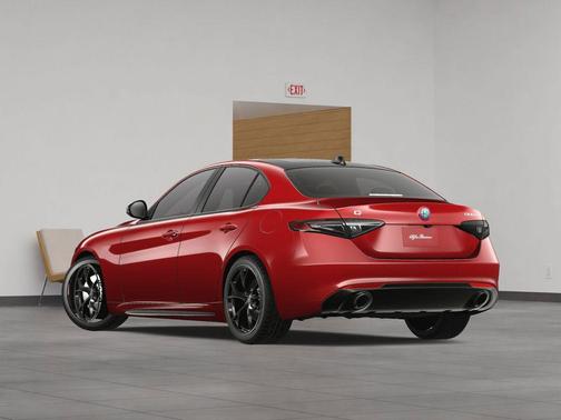 2025 Alfa Romeo Giulia Intensa RWD