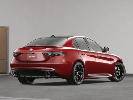 2025 Alfa Romeo Giulia Intensa RWD