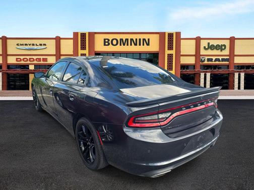 2018 Dodge Charger SXT