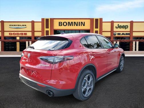 2025 Alfa Romeo Stelvio Sprint AWD