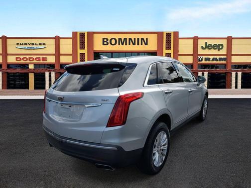 2017 Cadillac XT5 Base