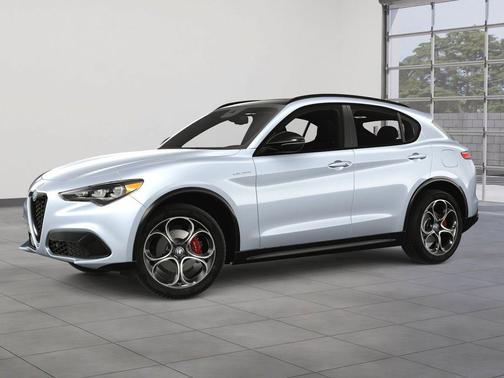2025 Alfa Romeo Stelvio Sprint AWD