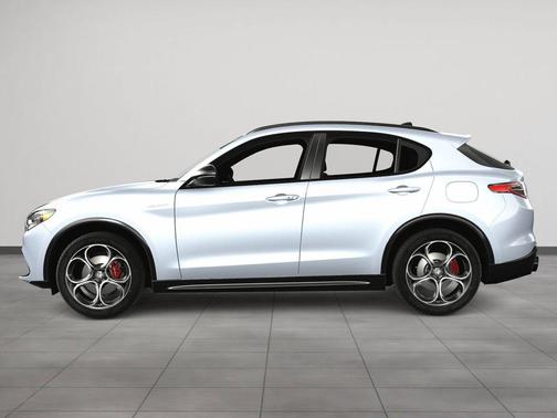 2025 Alfa Romeo Stelvio Sprint AWD