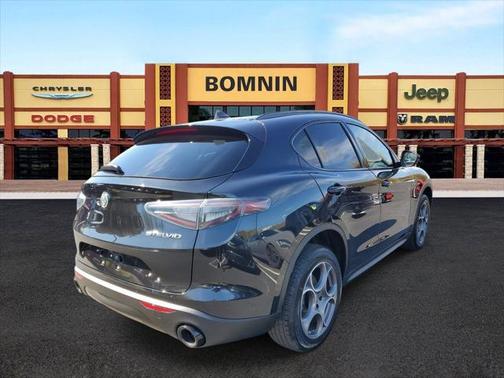 2025 Alfa Romeo Stelvio Sprint AWD