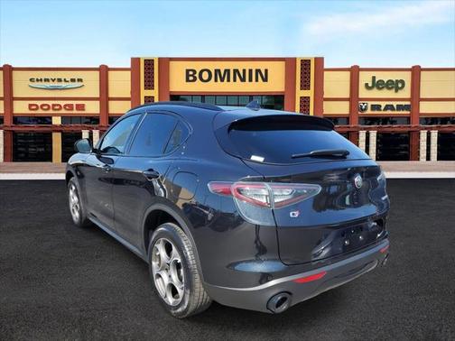 2025 Alfa Romeo Stelvio Sprint AWD