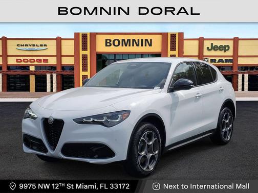 2025 Alfa Romeo Stelvio Sprint AWD