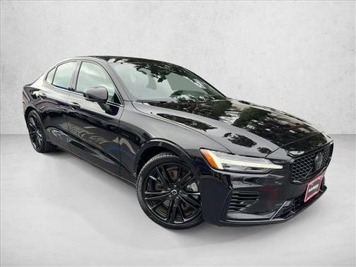 2024 Volvo S60 Recharge Plug-In Hybrid T8 Plus Black Edition