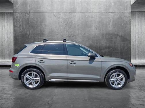 2023 Audi Q5 55 S line Premium Plus