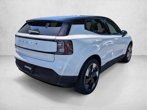 Crystal White Metallic 2026 Volvo EX30 Ultra Twin Motor Performance, Fully electric