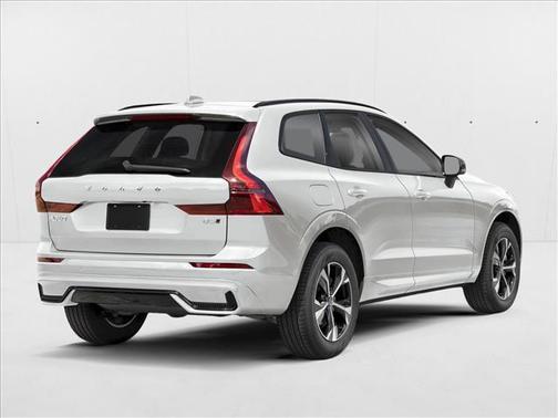 Crystal White Metallic 2026 Volvo XC60 B5 Ultra