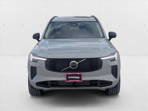 2026 Volvo XC90 Plug-In Hybrid T8 Ultra Dark Theme 7-Seater