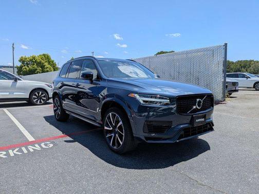 Denim Blue Metallic 2023 Volvo XC90 Recharge Plug-In Hybrid T8 Plus Dark Theme 7-Seater