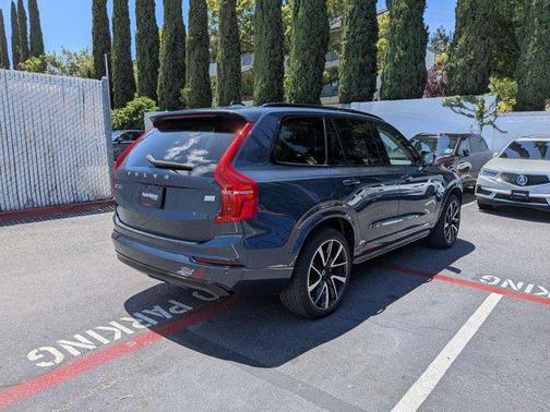 Denim Blue Metallic 2023 Volvo XC90 Recharge Plug-In Hybrid T8 Plus Dark Theme 7-Seater