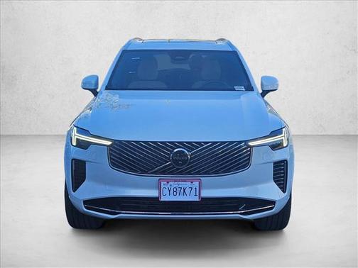 2026 Volvo XC90 B6 Plus 6-Seater