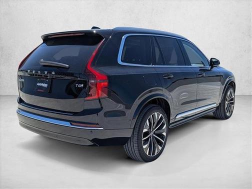 Onyx Black Metallic 2026 Volvo XC90 Plug-In Hybrid Ultra, T8 AWD, Electric/Gasoline, Bright, 7 Seats