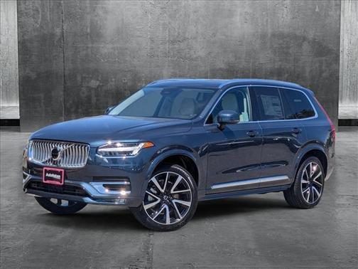2025 Volvo XC90 B6 Plus 6-Seater