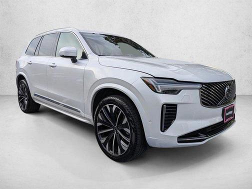 Crystal White Pearl 2026 Volvo XC90 Plus, B6 AWD Gas (mild hybrid), Gasoline, Bright, 7 Seats