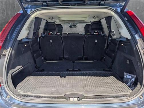 2023 Volvo XC90 Recharge Plug-In Hybrid T8 Ultimate Bright Theme 7-Seater