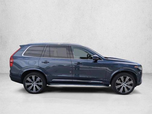 Denim Blue Metallic 2023 Volvo XC90 Recharge Plug-In Hybrid T8 Plus 6-Seater
