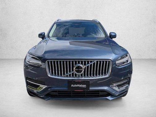 Denim Blue Metallic 2023 Volvo XC90 Recharge Plug-In Hybrid T8 Plus 6-Seater