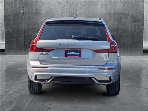 2025 Volvo XC60 Plug-In Hybrid T8 Core