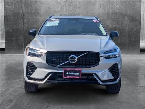 2025 Volvo XC60 Plug-In Hybrid T8 Core