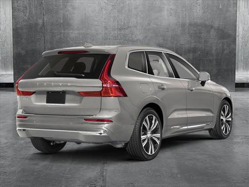 2025 Volvo XC60 Plug-In Hybrid Core