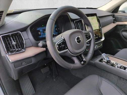 2026 Volvo XC90 Plus, B6 AWD Gas (mild hybrid), Gasoline, Bright, 7 Seats