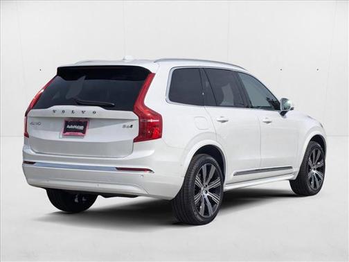 2025 Volvo XC90 Plus