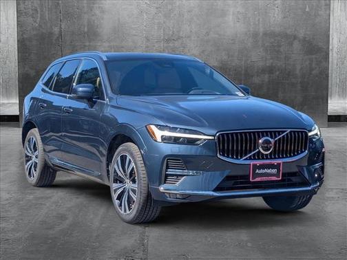 2022 Volvo XC60 B5 Inscription