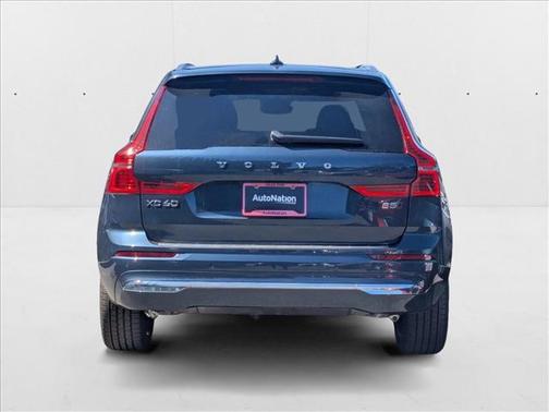 2022 Volvo XC60 B5 Inscription