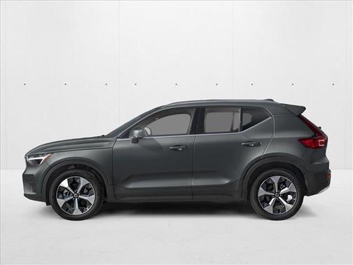 2026 Volvo XC40 Ultra, B5 AWD Gas (mild hybrid), Dark