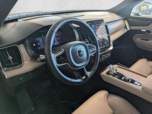 2026 Volvo XC90 B6 Ultra 7-Seater