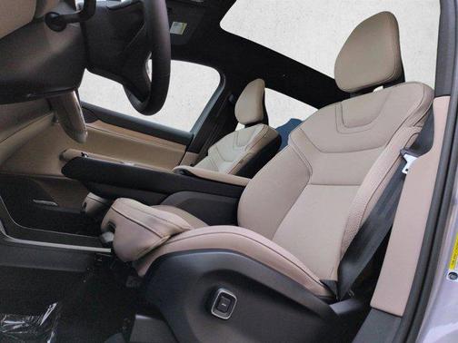 Aurora Silver 2026 Volvo EX90 Plus, Single Motor, Fully electric, 7 Seats