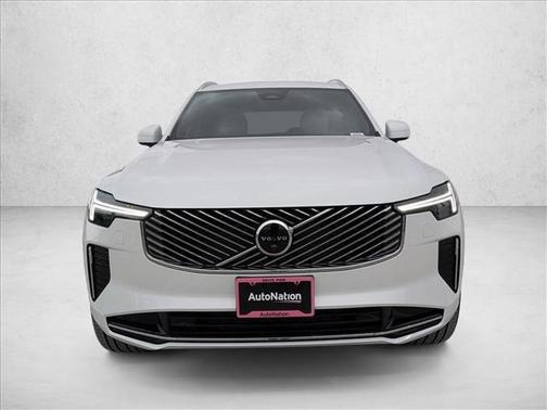 2026 Volvo XC90 B6 Plus 6-Seater