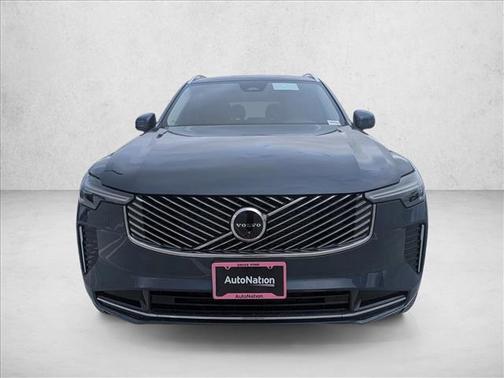 2026 Volvo XC90 B5 Plus 7-Seater