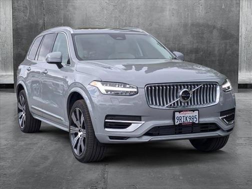 2025 Volvo XC90 Plug-In Hybrid T8 Ultra 7-Seater