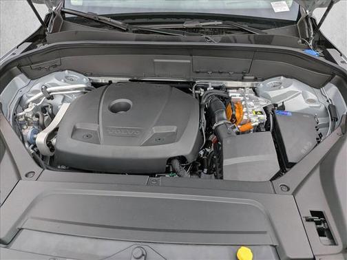 Vapour Grey Metallic 2026 Volvo XC90 Plug-In Hybrid Plus, T8 AWD, Electric/Gasoline, Bright, 7 Seats