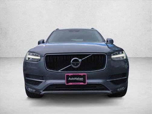 2019 Volvo XC90 T6 Momentum