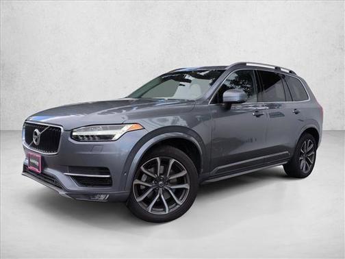 2019 Volvo XC90 T6 Momentum