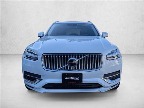 2021 Volvo XC90 Recharge Plug-In Hybrid T8 Inscription Expression 7 Passenger