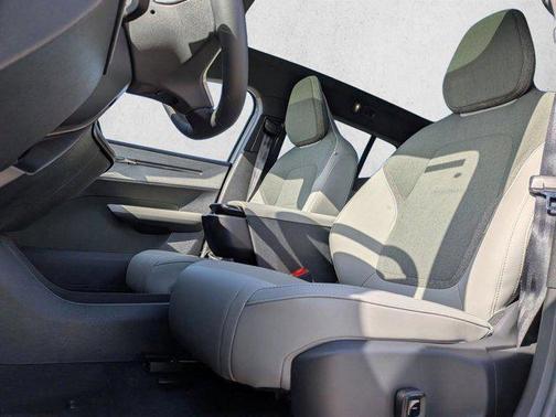 Vapour Grey Metallic 2026 Volvo EX30 Plus Twin Motor Performance, Fully electric